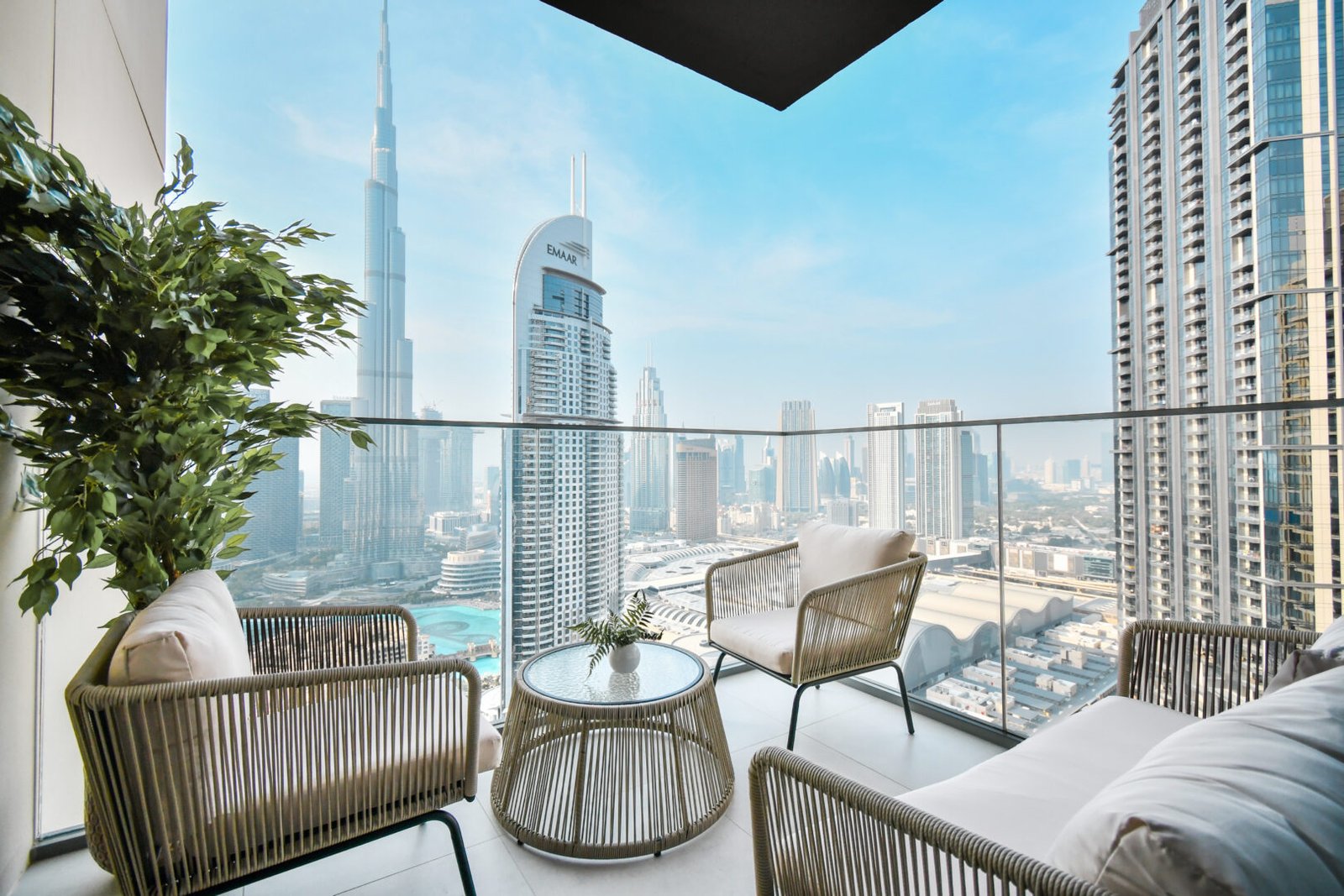 Designer Burj & Fountain Sky Views 3+1 BR APT